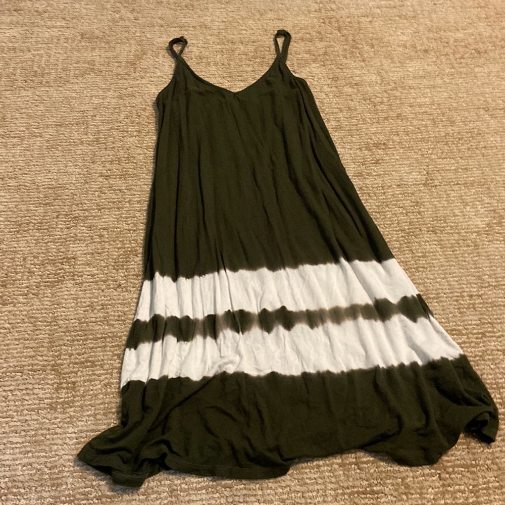 Green summer dress